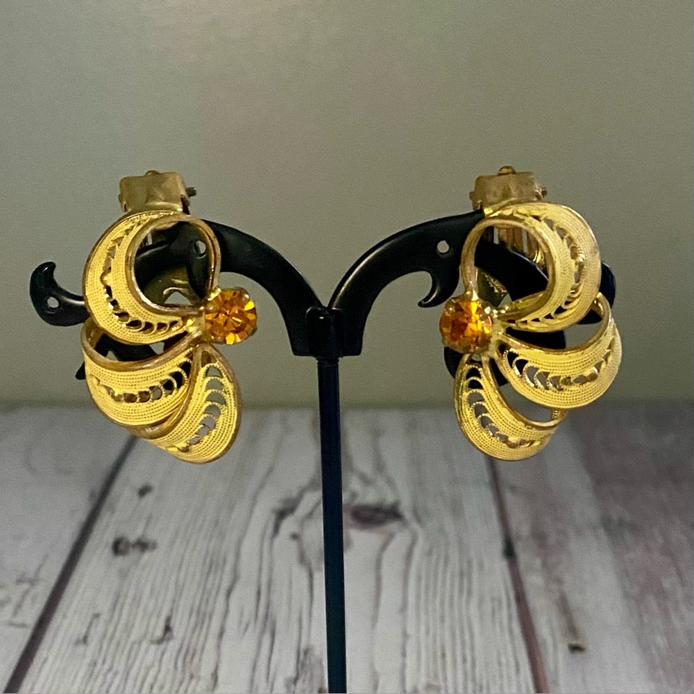 Filigree Faux Topaz Clip On Earrings
